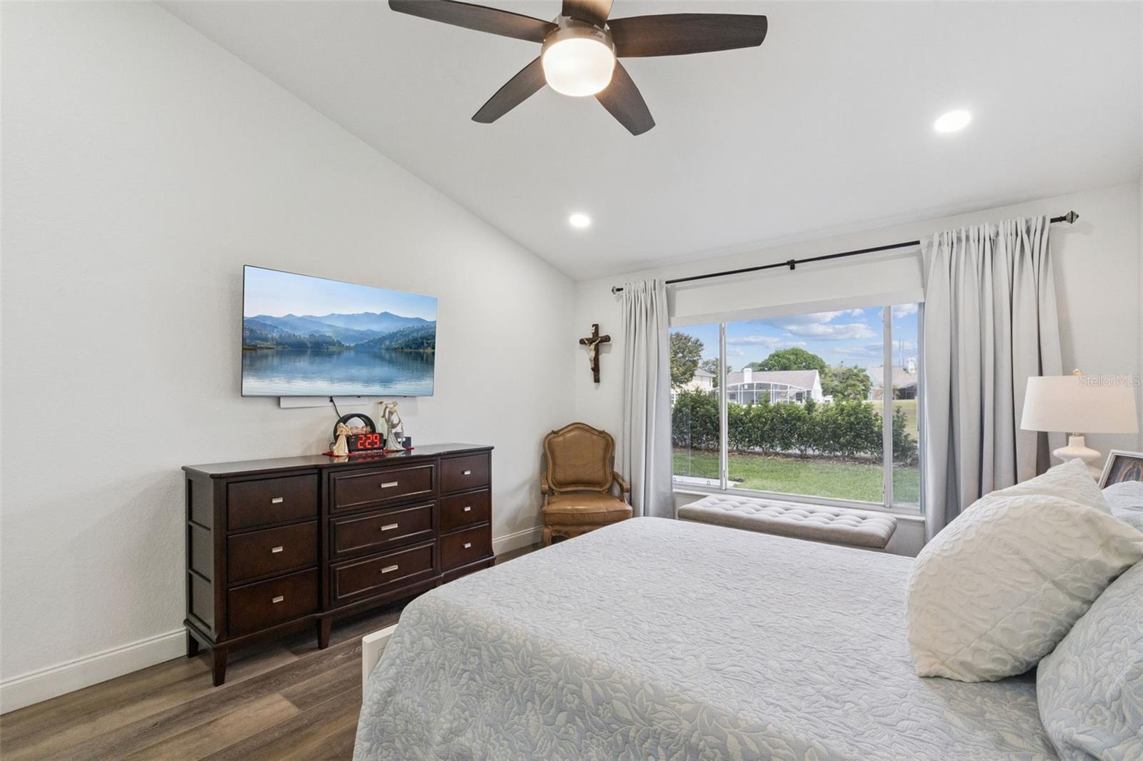 Image 19 of 65 For 3925 Woodsfield Court