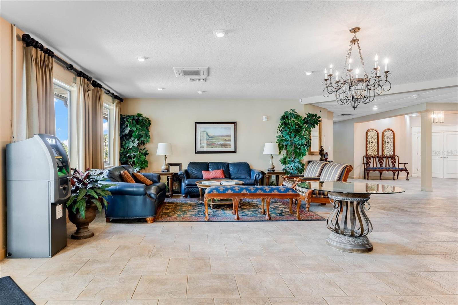 Image 44 of 65 For 3925 Woodsfield Court