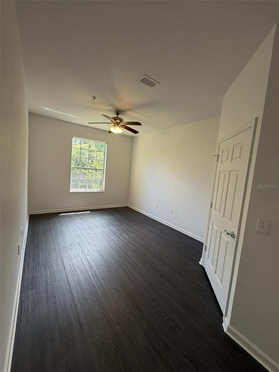 Image 10 of 41 For 6265 Contessa Drive 303