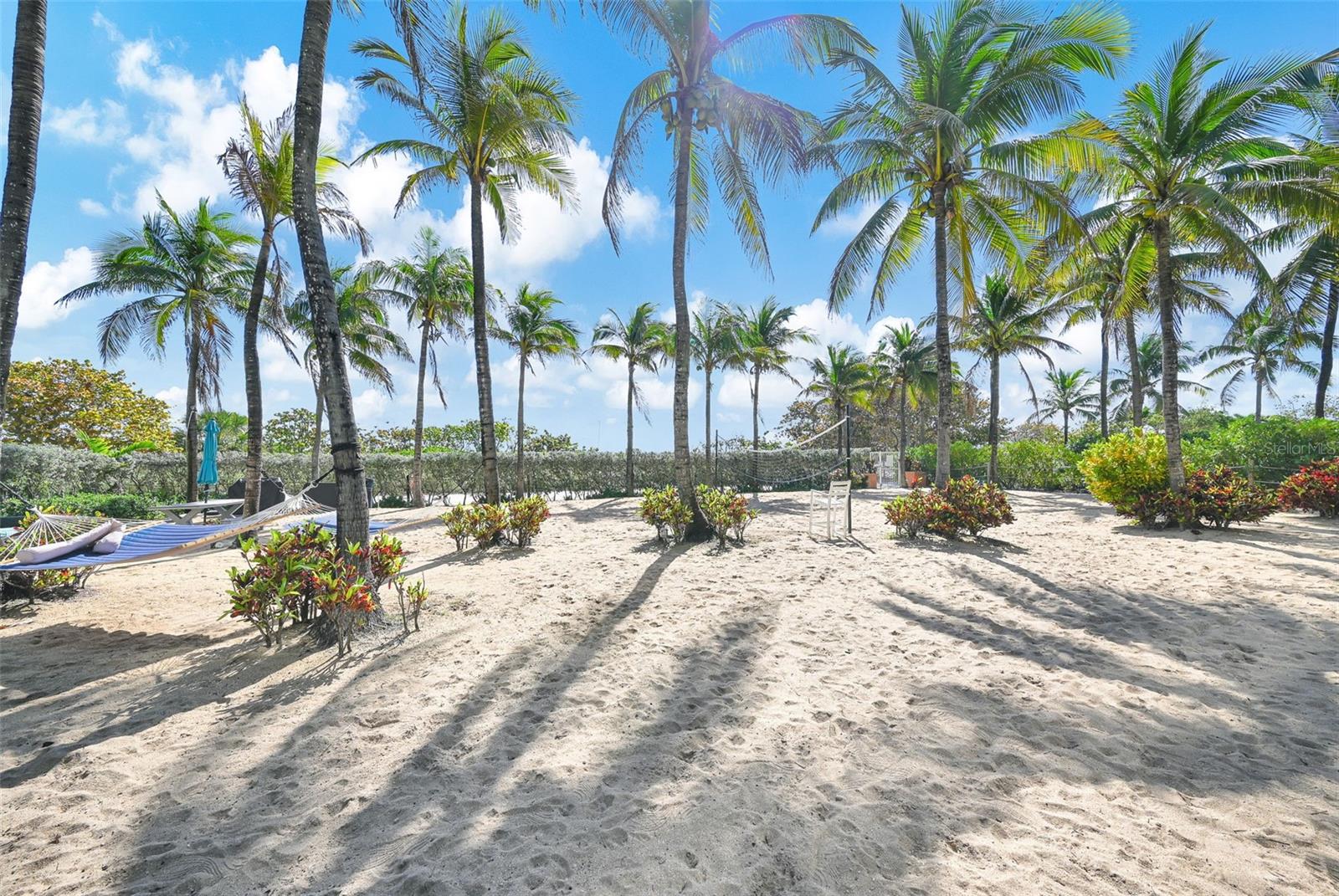 Image 28 of 60 For 9201 Collins Avenue 821