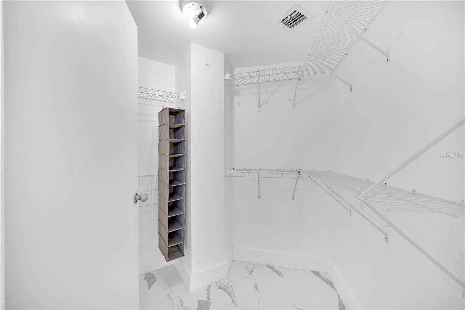 Image 37 of 60 For 9201 Collins Avenue 821