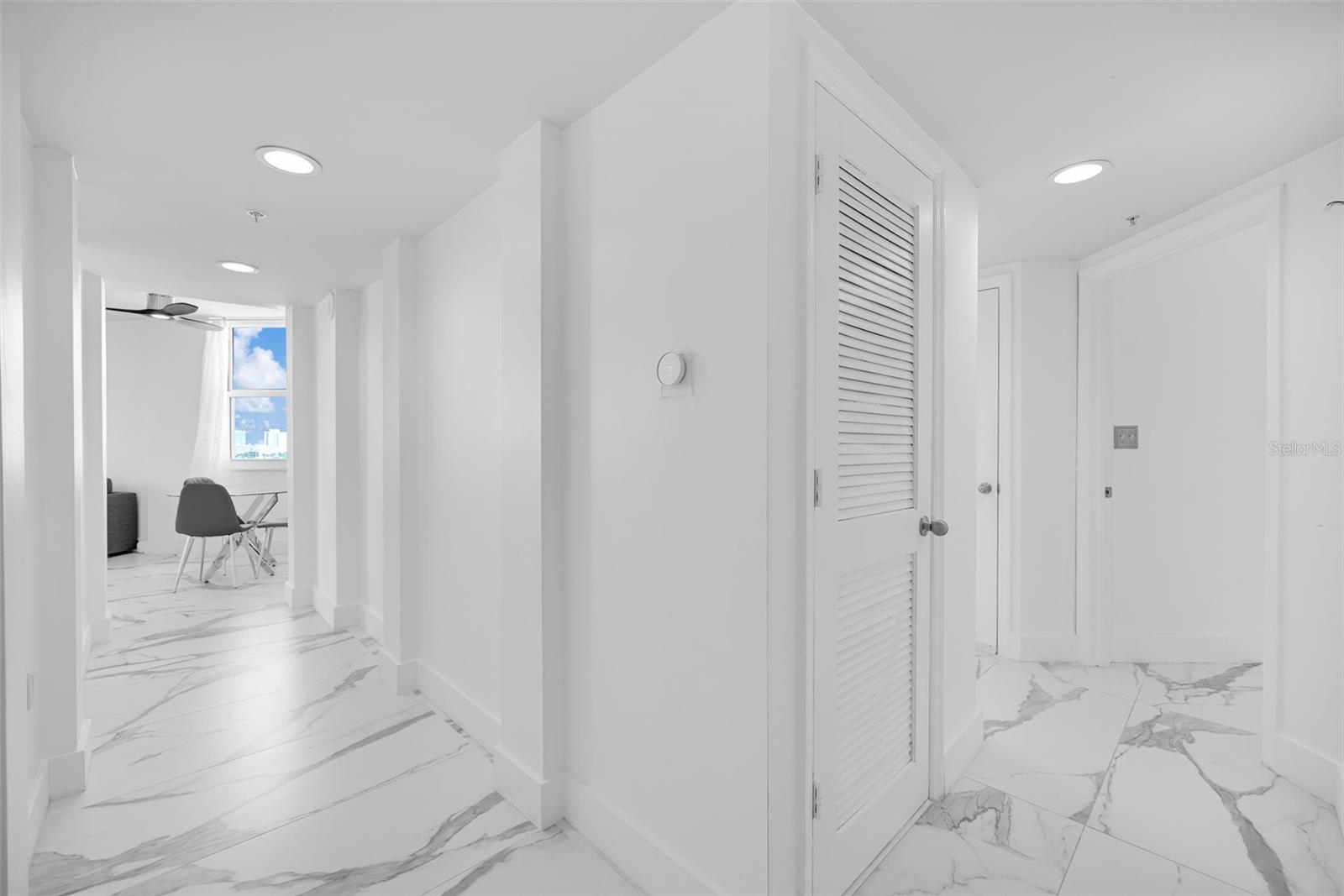 Image 44 of 60 For 9201 Collins Avenue 821