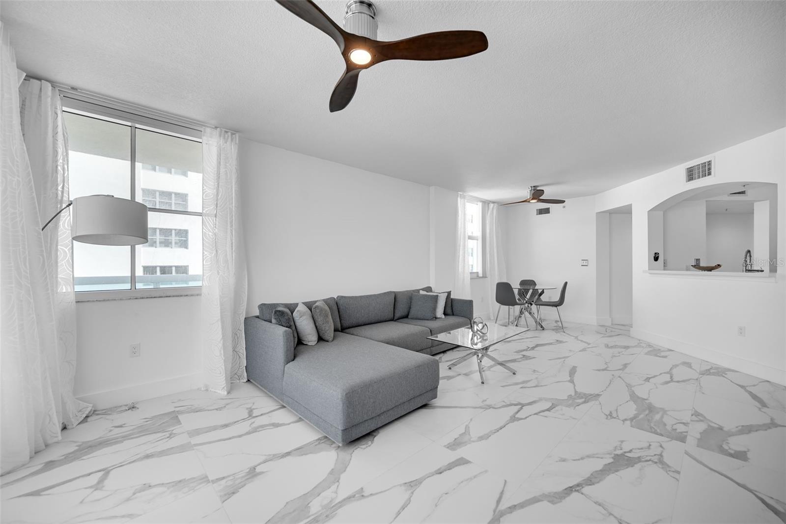 Image 56 of 60 For 9201 Collins Avenue 821