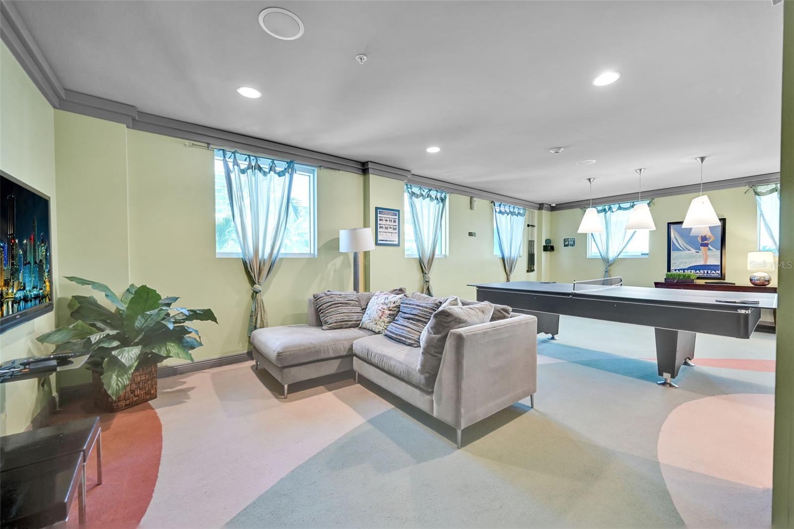 Image 59 of 60 For 9201 Collins Avenue 821