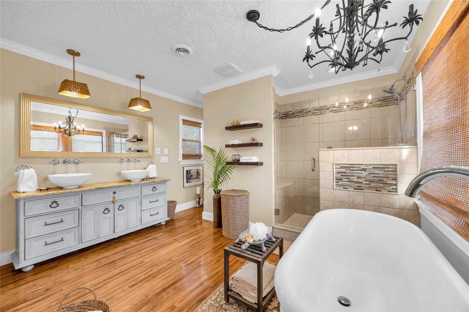 Image 21 of 40 For 408 Boyd Street