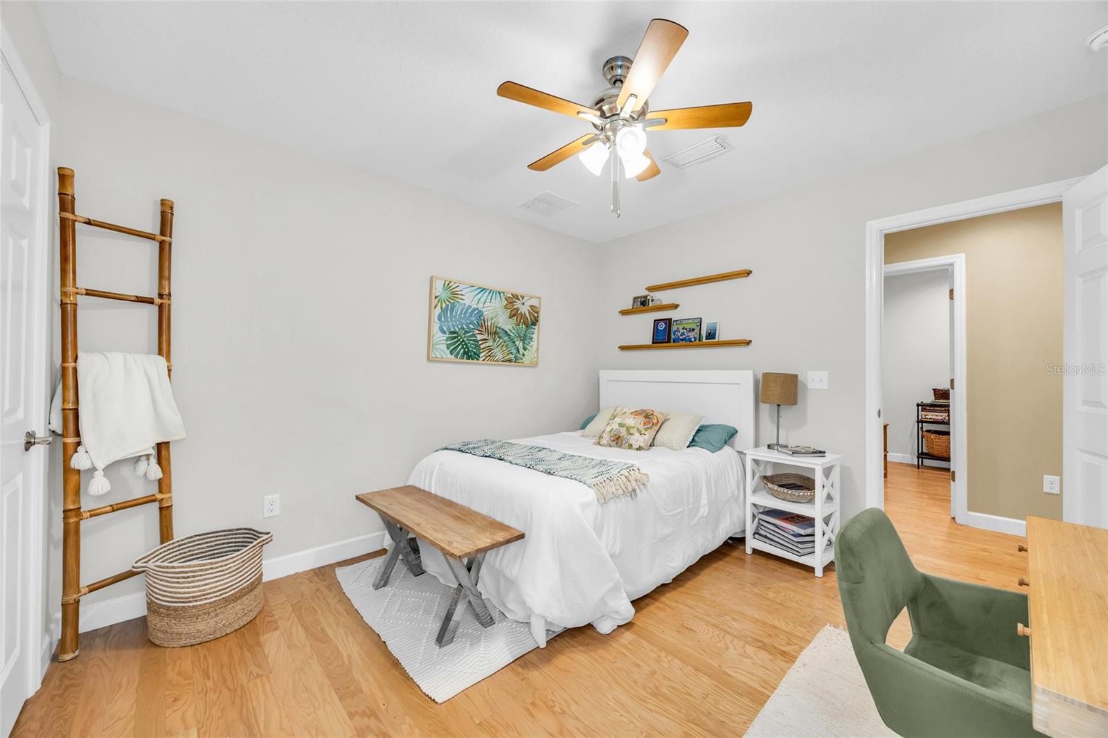 Image 27 of 40 For 408 Boyd Street