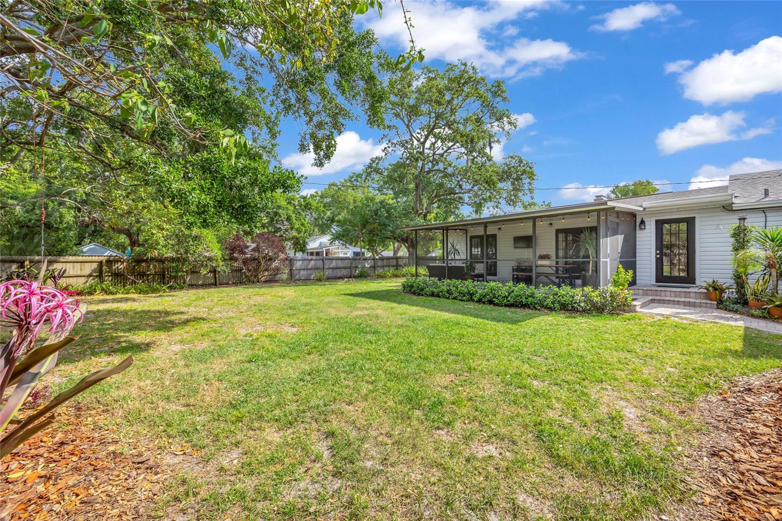 Image 33 of 40 For 408 Boyd Street