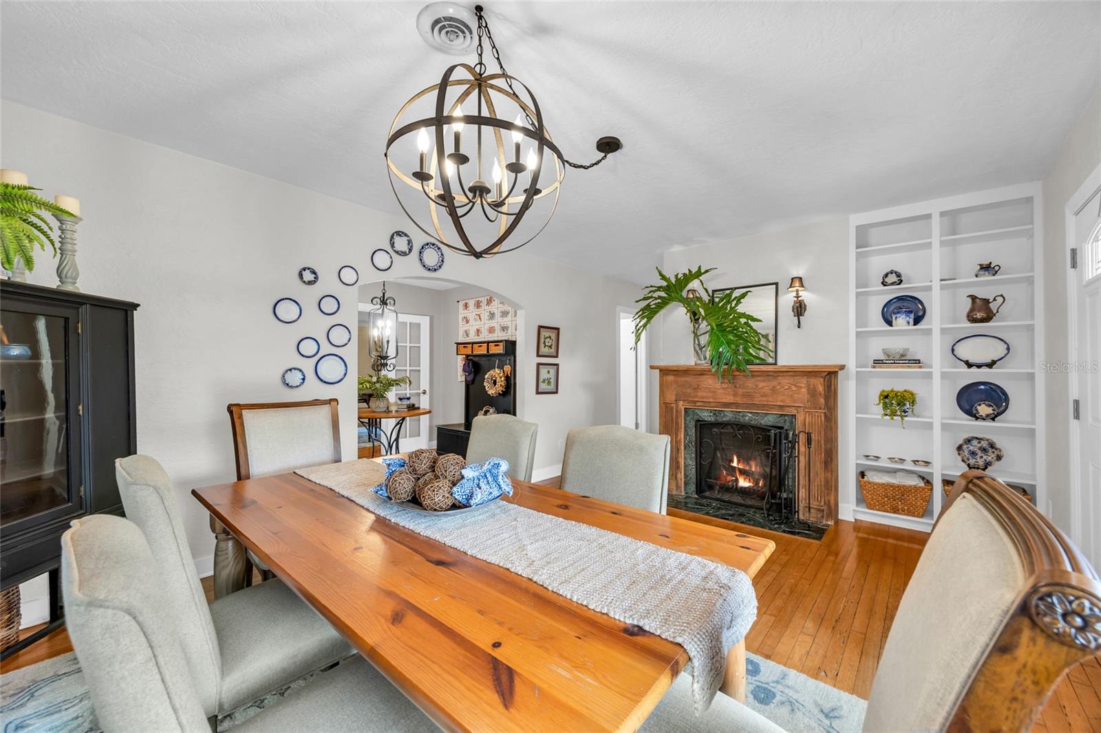 Image 5 of 40 For 408 Boyd Street