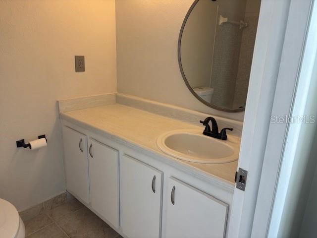 Image 20 of 33 For 528 Orange Drive 26