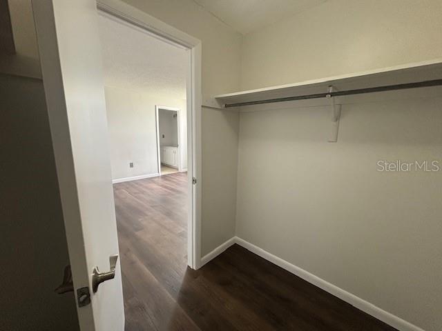 Image 23 of 33 For 528 Orange Drive 26