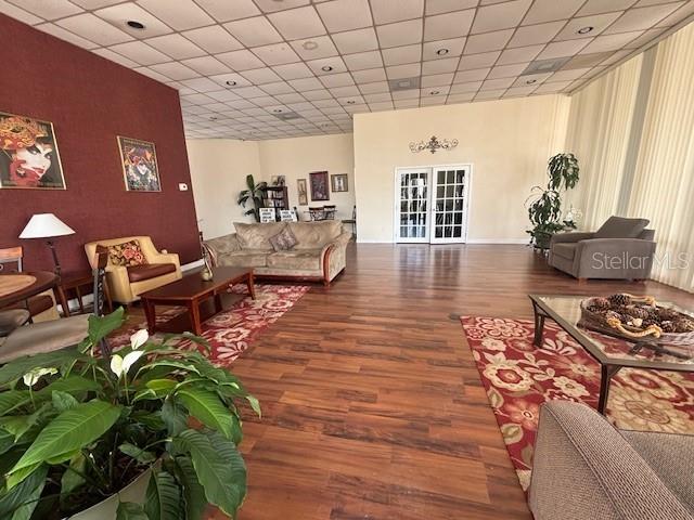 Image 28 of 33 For 528 Orange Drive 26