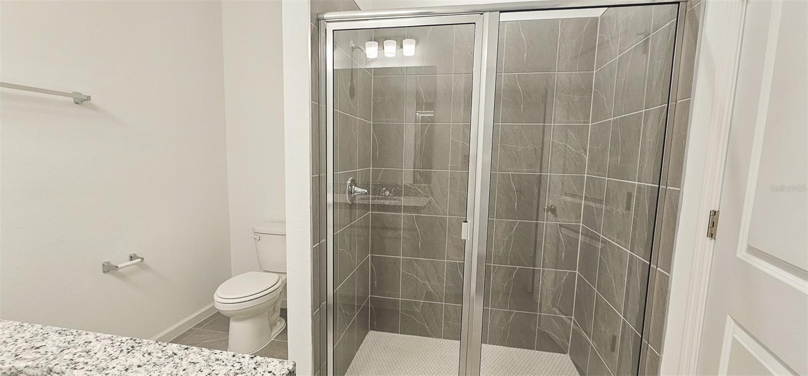 Image 11 of 21 For 429 Silver Palm Drive