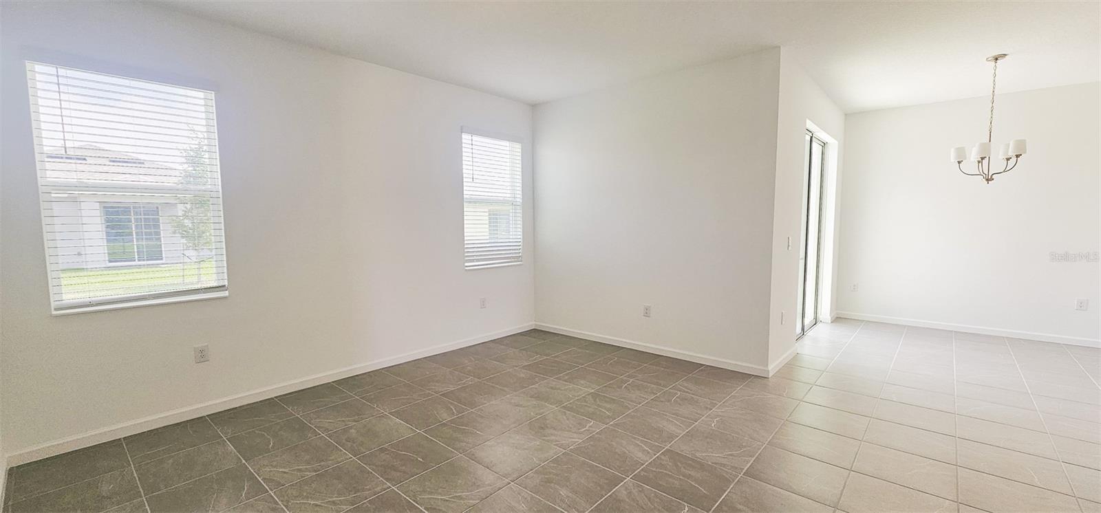 Image 6 of 21 For 429 Silver Palm Drive