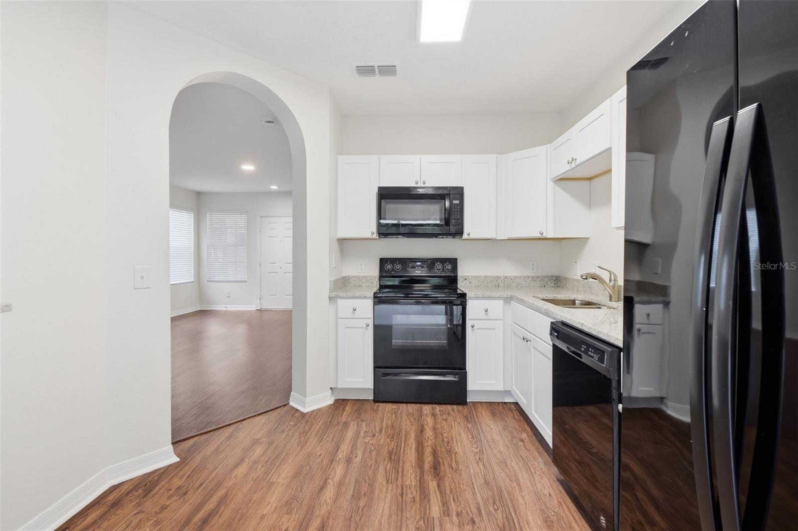 Image 15 of 42 For 8535 Quarter Horse Drive