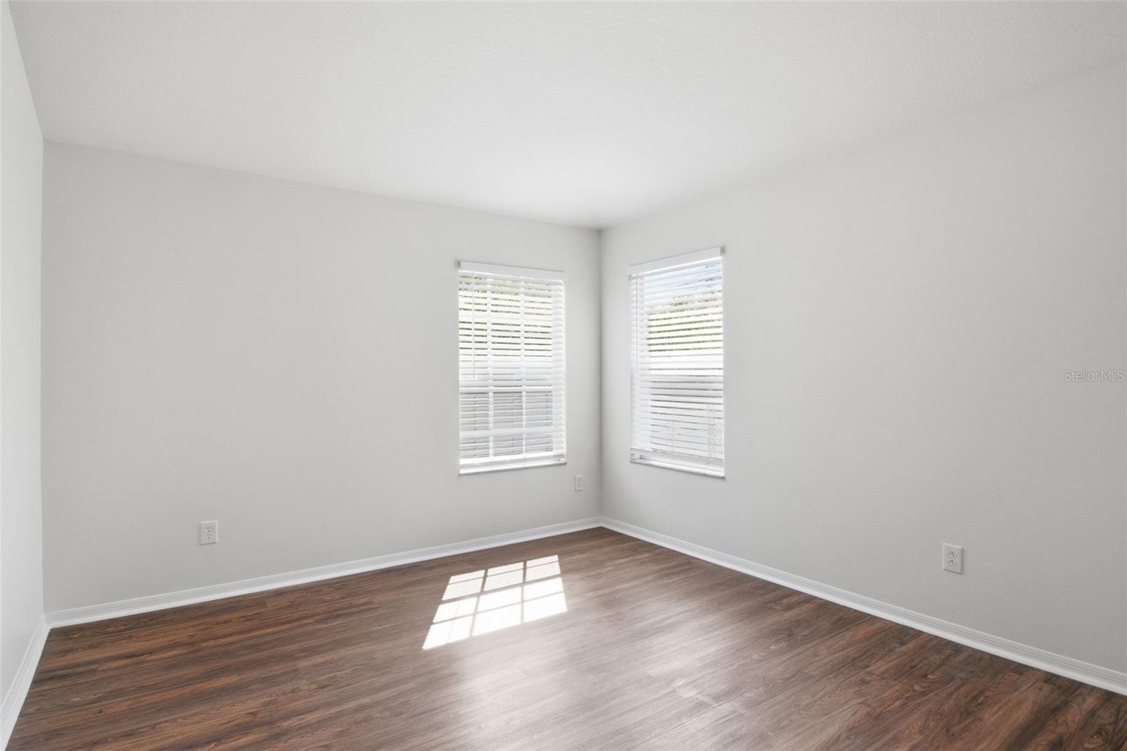 Image 19 of 42 For 8535 Quarter Horse Drive