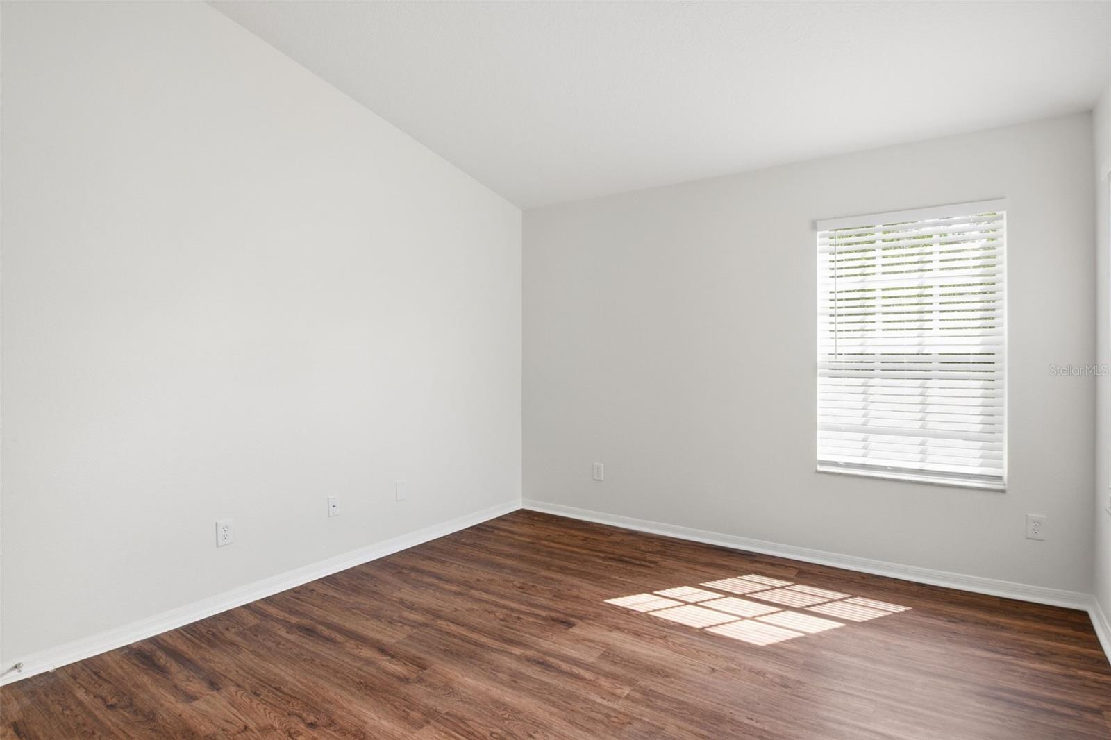 Image 21 of 42 For 8535 Quarter Horse Drive