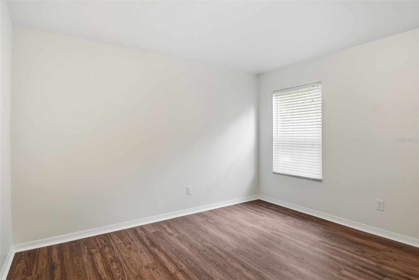 Image 22 of 42 For 8535 Quarter Horse Drive