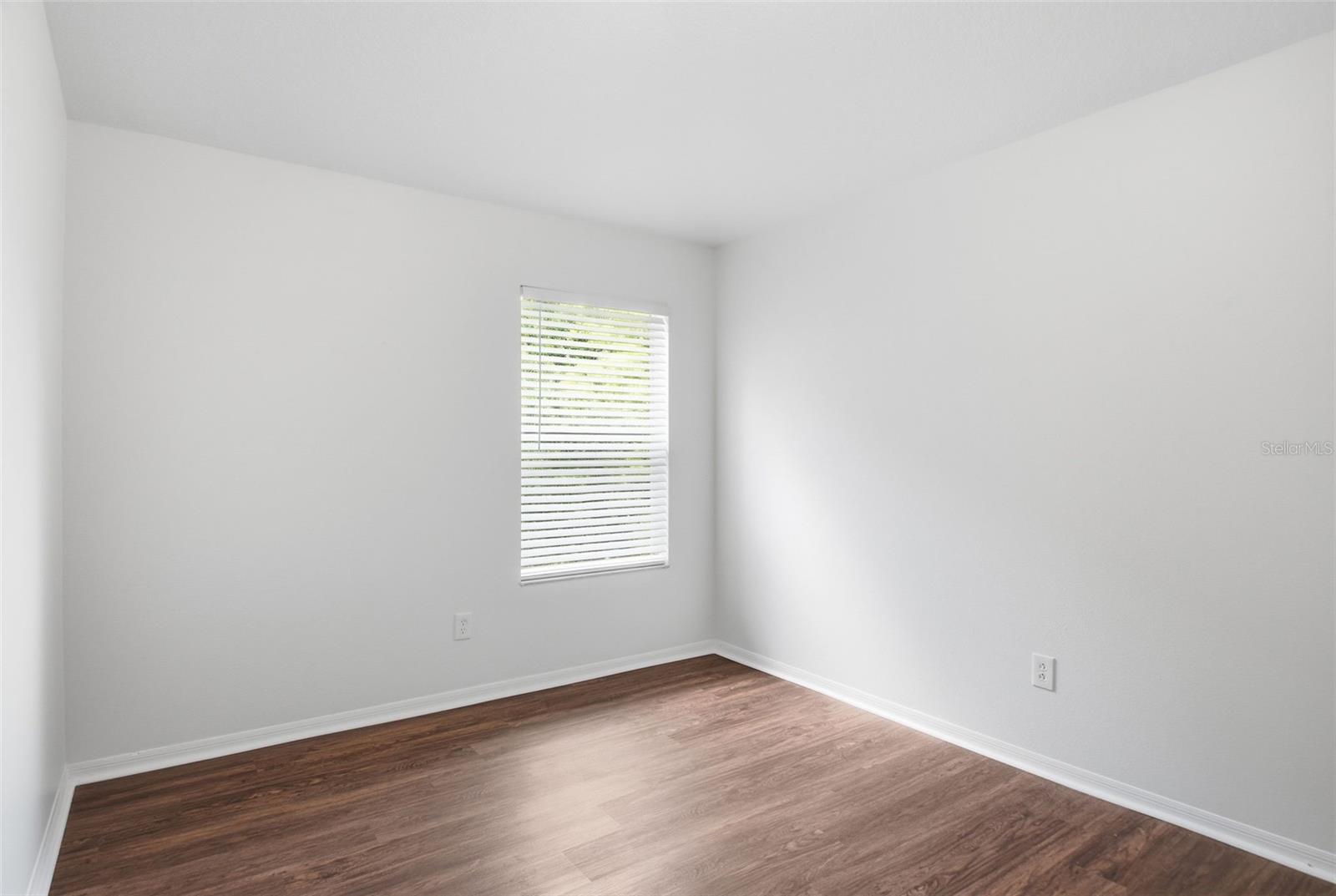 Image 24 of 42 For 8535 Quarter Horse Drive