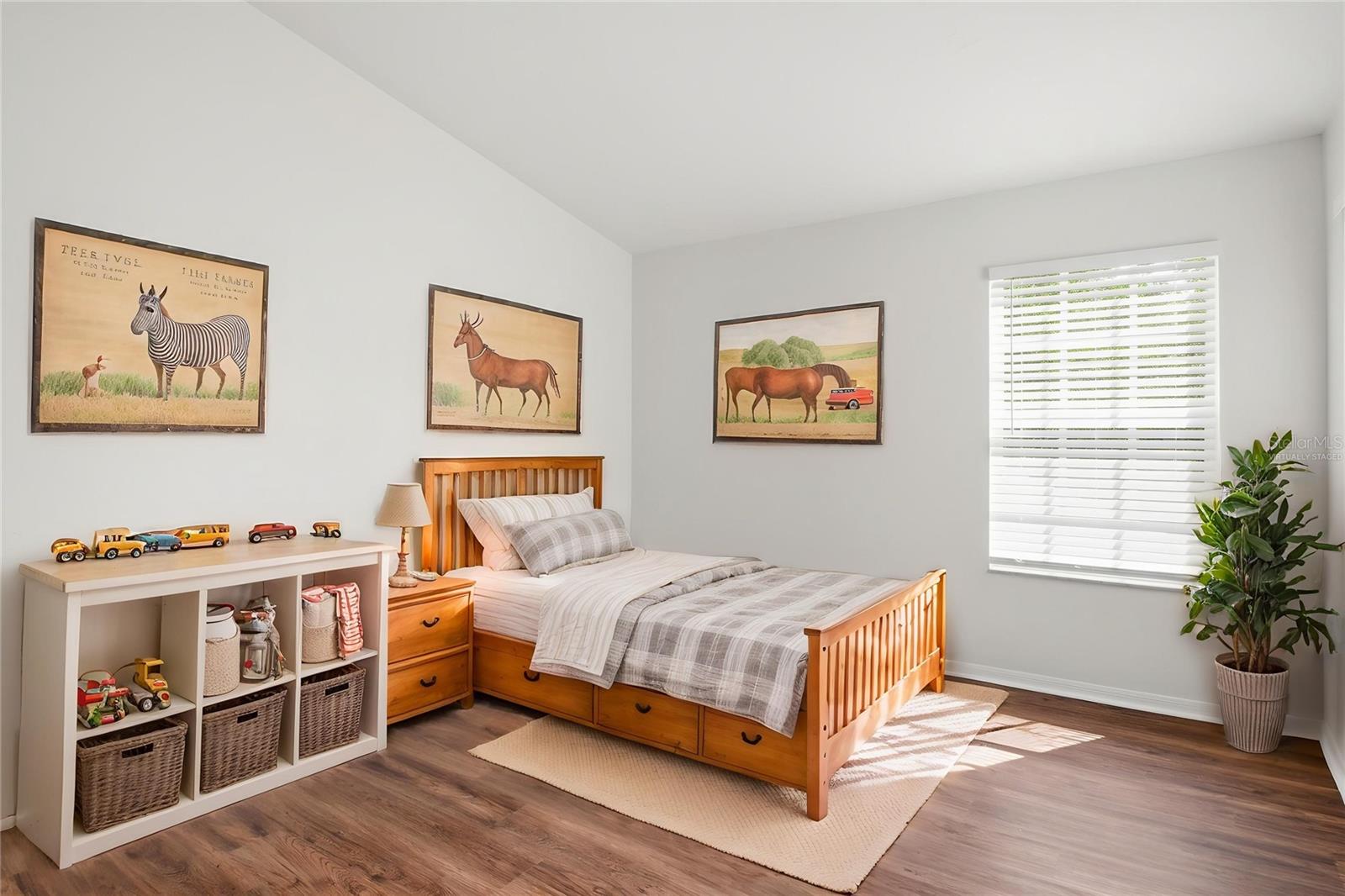 Image 6 of 42 For 8535 Quarter Horse Drive