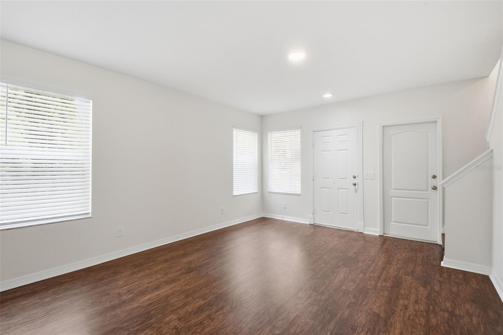 Image 8 of 42 For 8535 Quarter Horse Drive