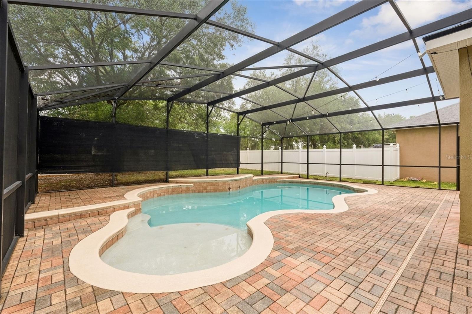 Image 32 of 41 For 10408 Cypress Trail Drive