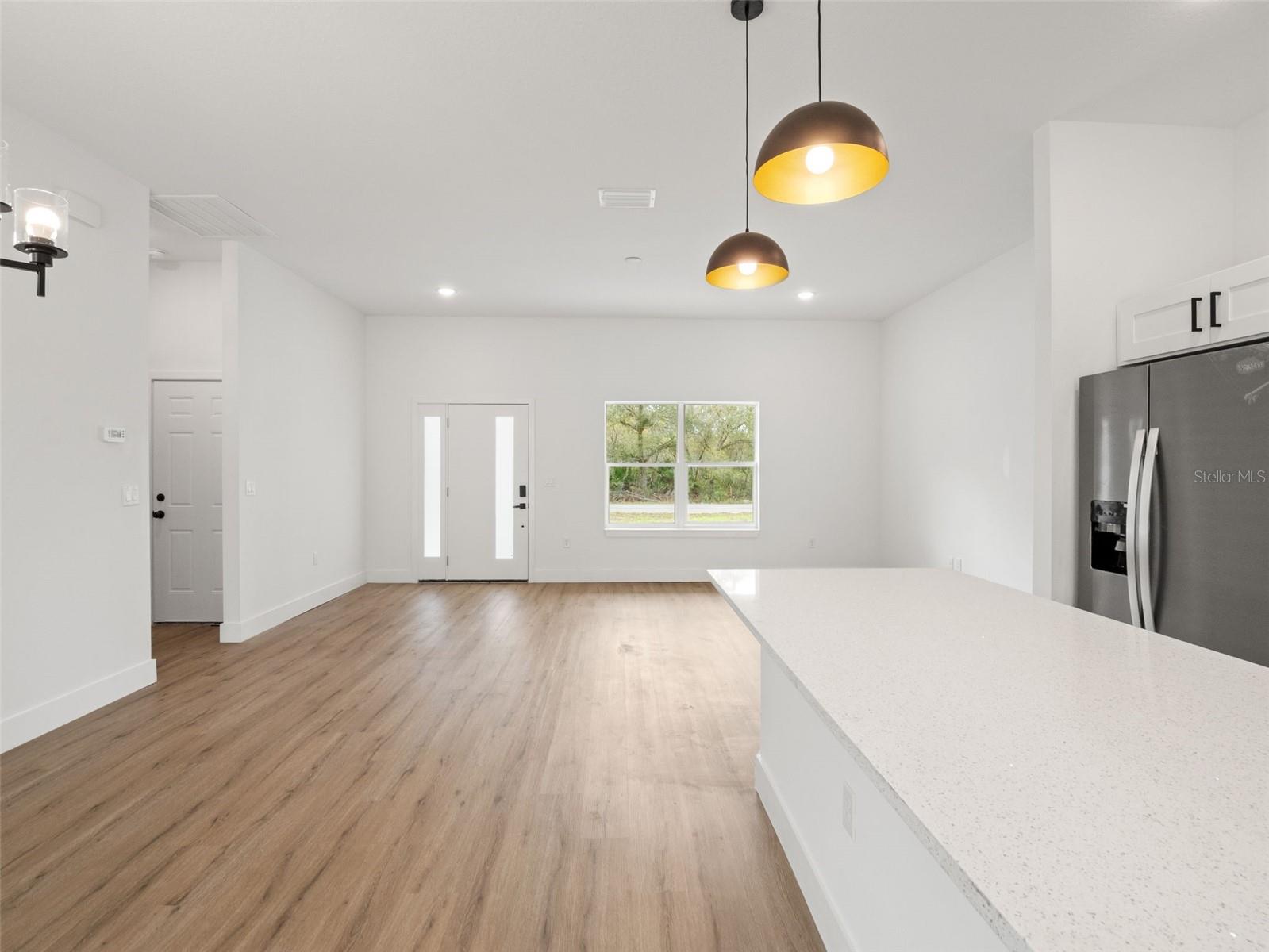 Image 12 of 36 For 33 Fisher Place