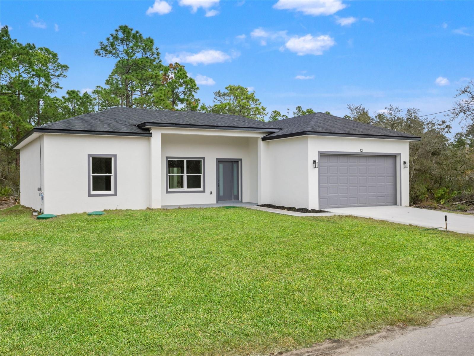 Image 28 of 36 For 33 Fisher Place