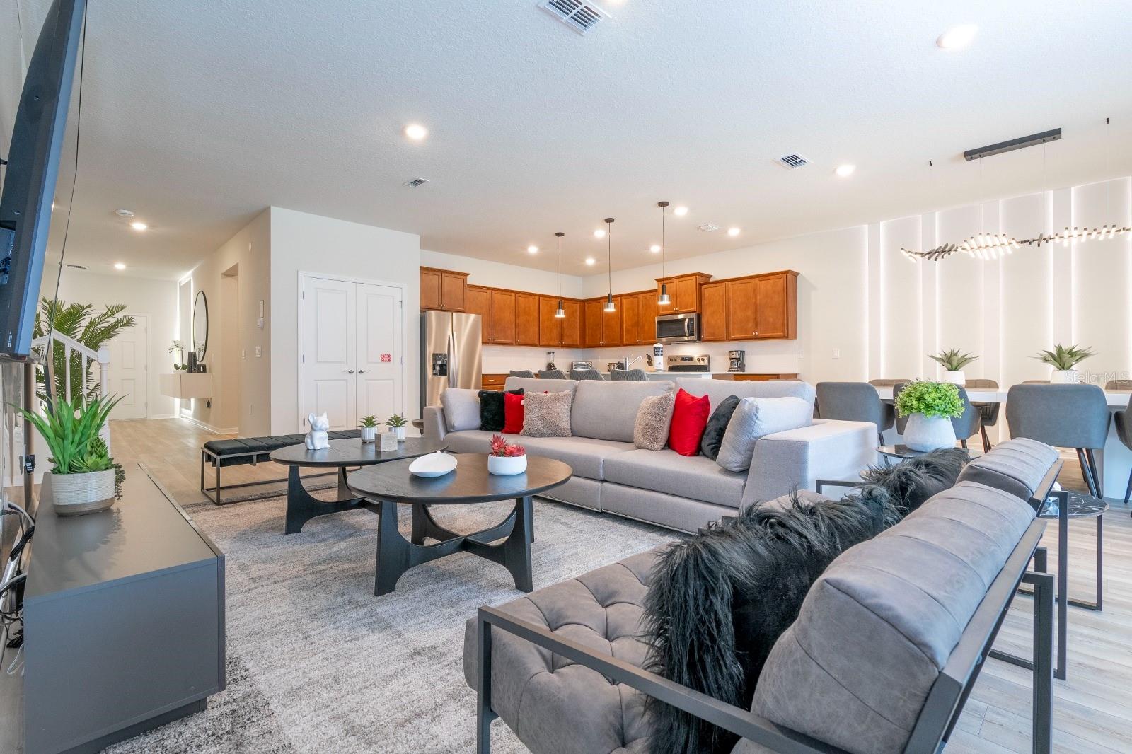 Image 11 of 67 For 4117 Lana Avenue