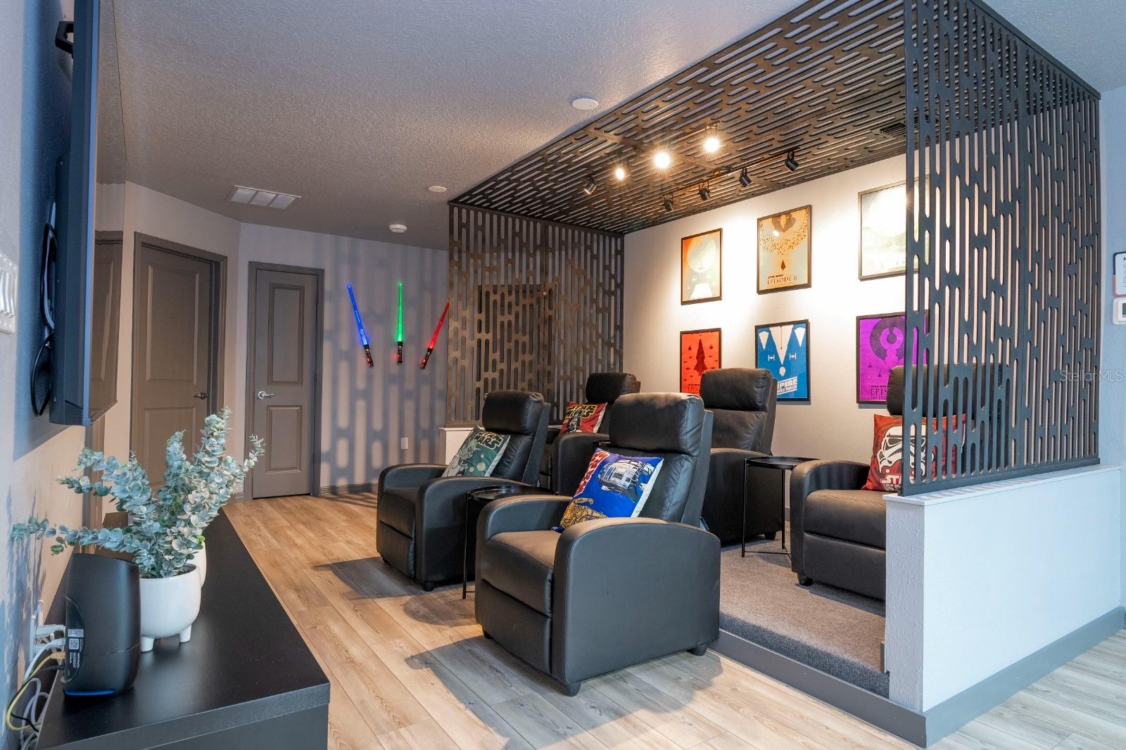 Image 28 of 67 For 4117 Lana Avenue