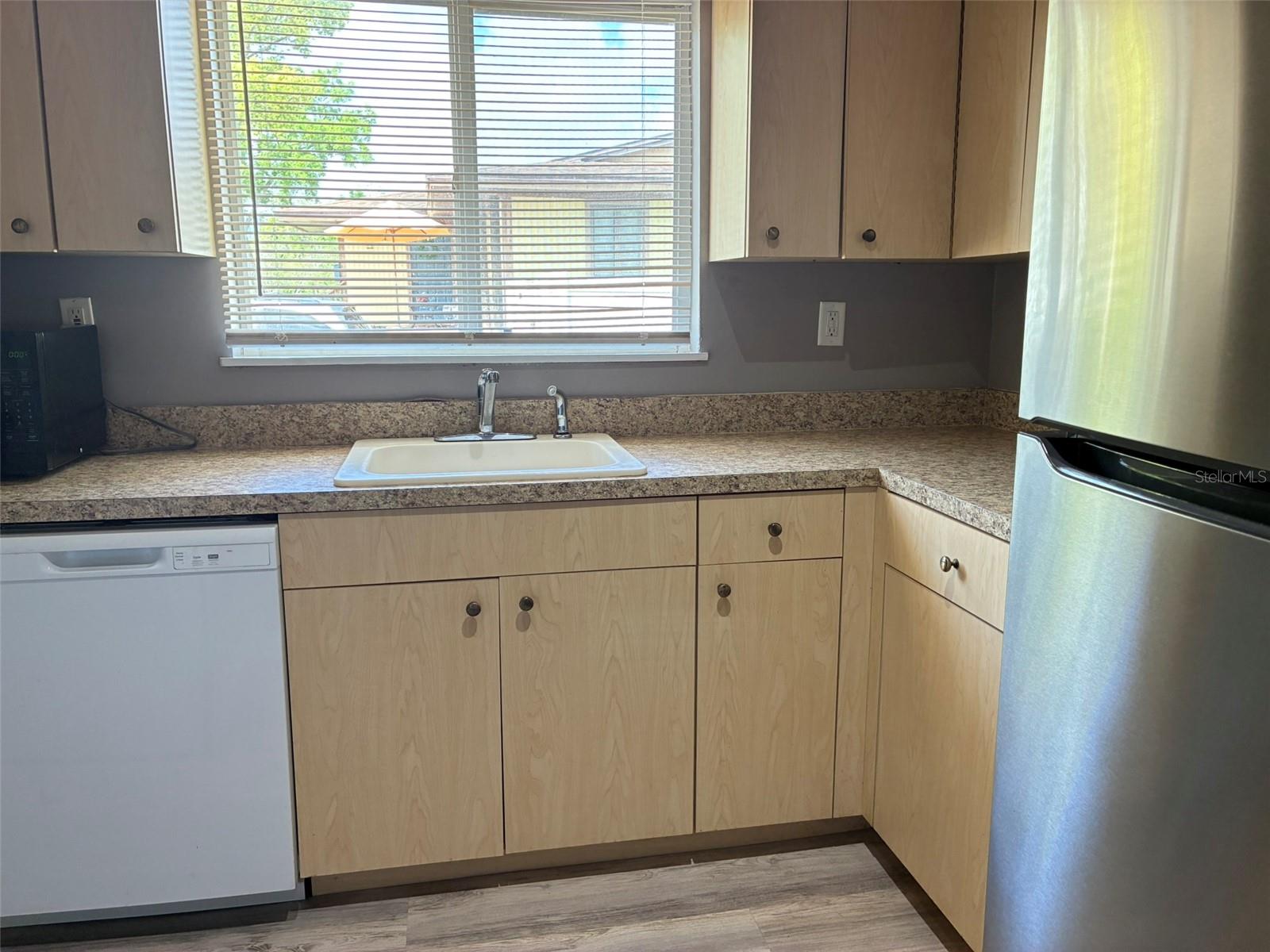 Image 12 of 22 For 1555 Michigan Avenue