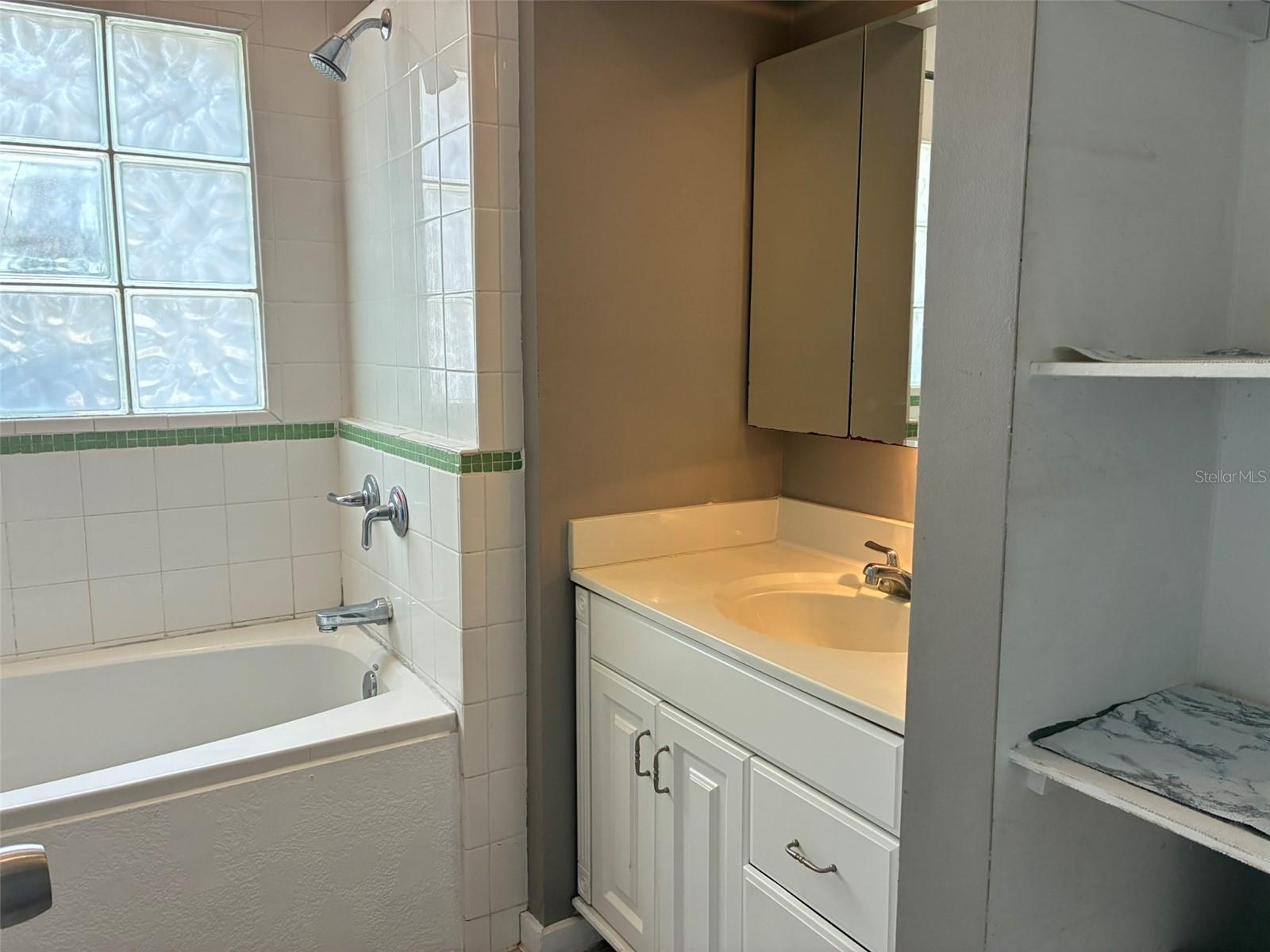 Image 14 of 22 For 1555 Michigan Avenue