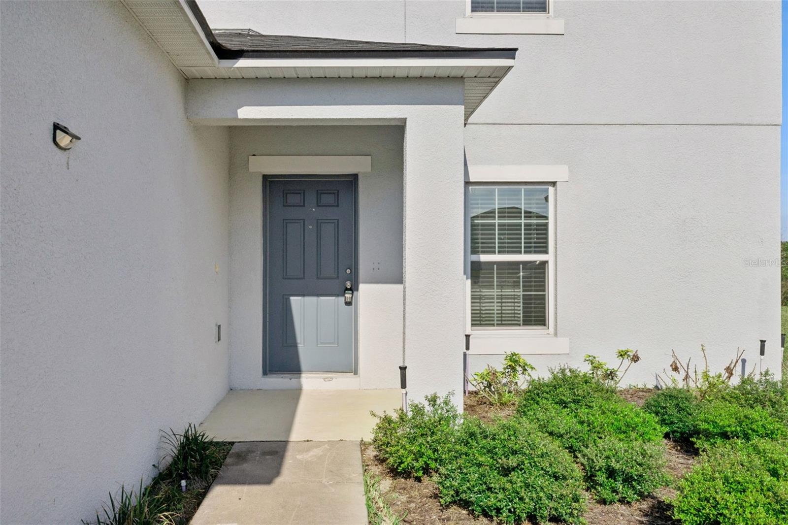 Image 26 of 81 For 3880 Fescue Street