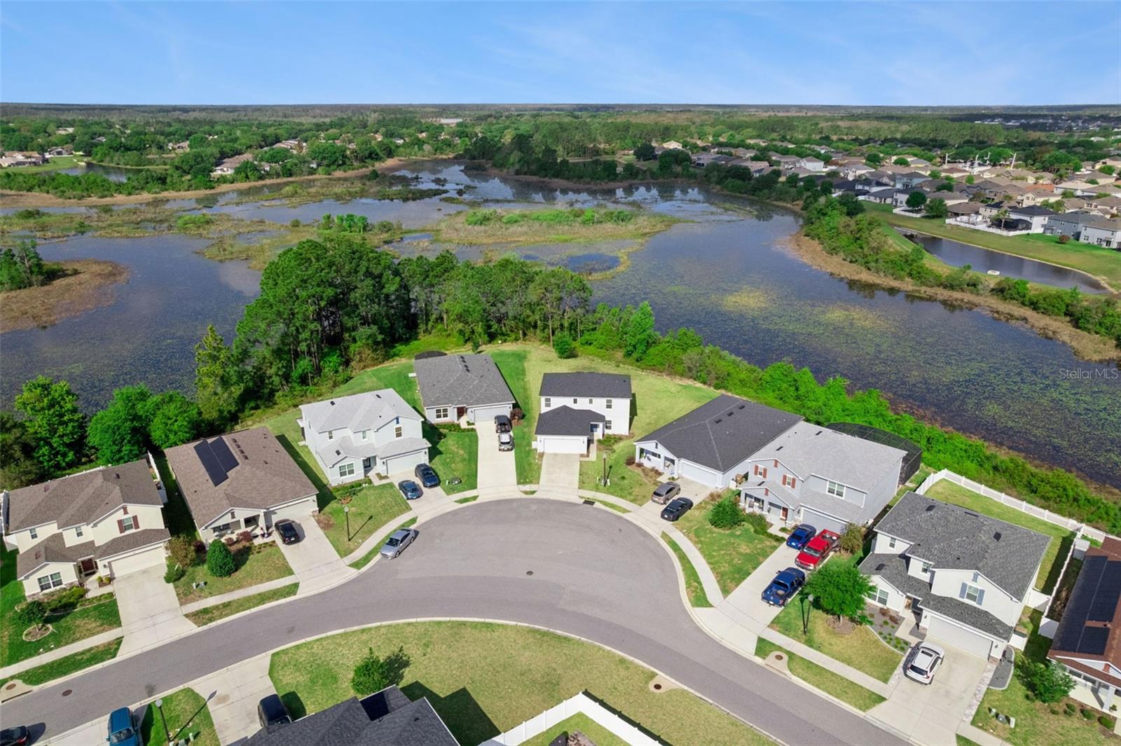 Image 71 of 81 For 3880 Fescue Street