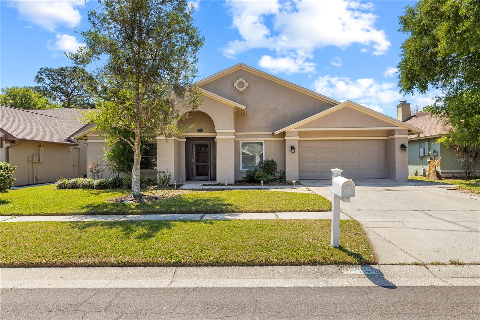 Details for 9503 Pebble Glen Avenue, TAMPA, FL 33647