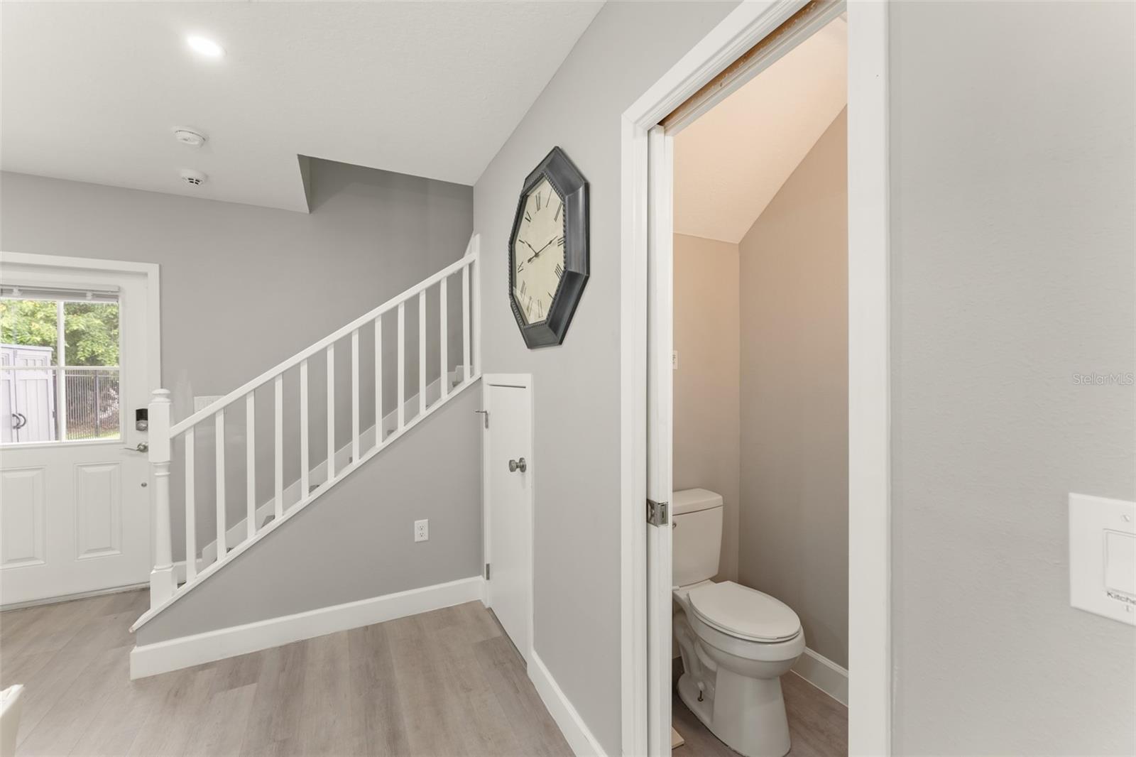 Image 12 of 37 For 2951 Kings Road