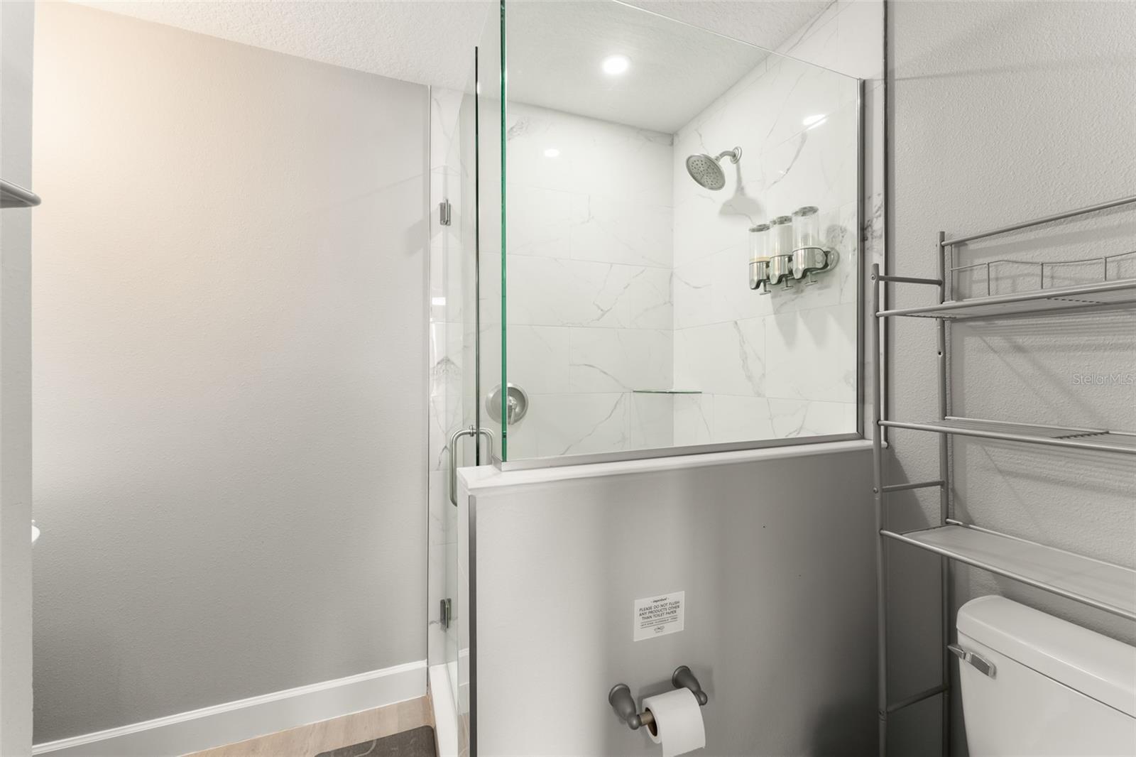 Image 19 of 37 For 2951 Kings Road