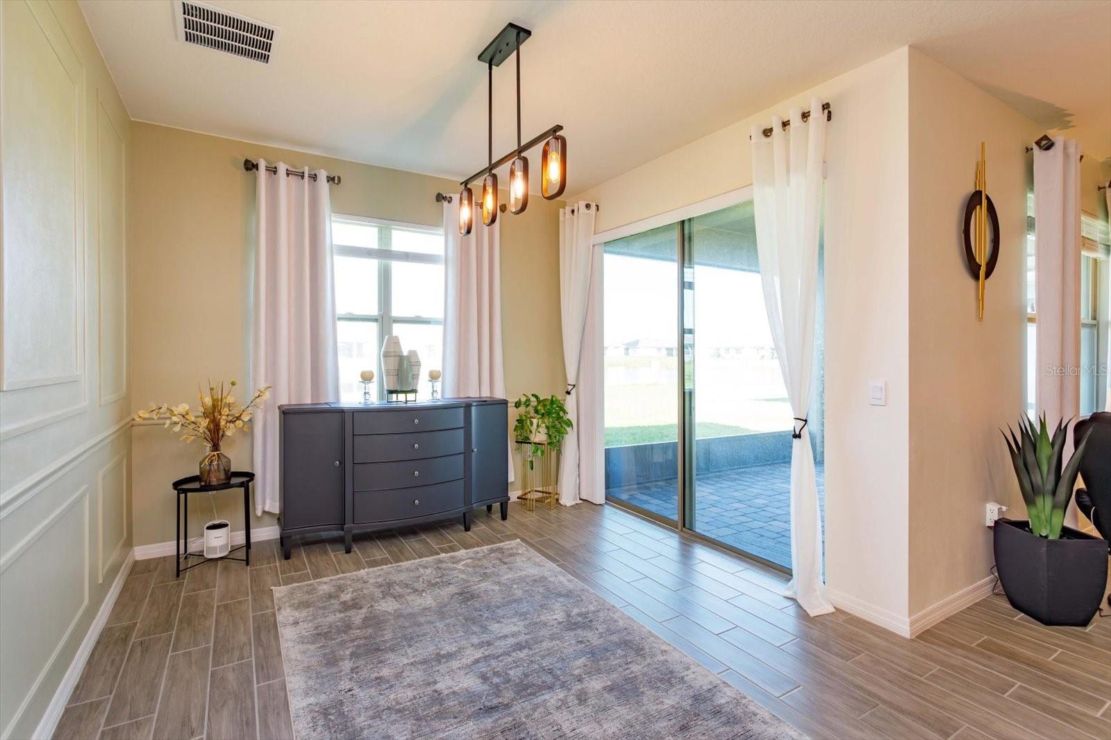 Image 11 of 31 For 1532 Lyonsdale Lane