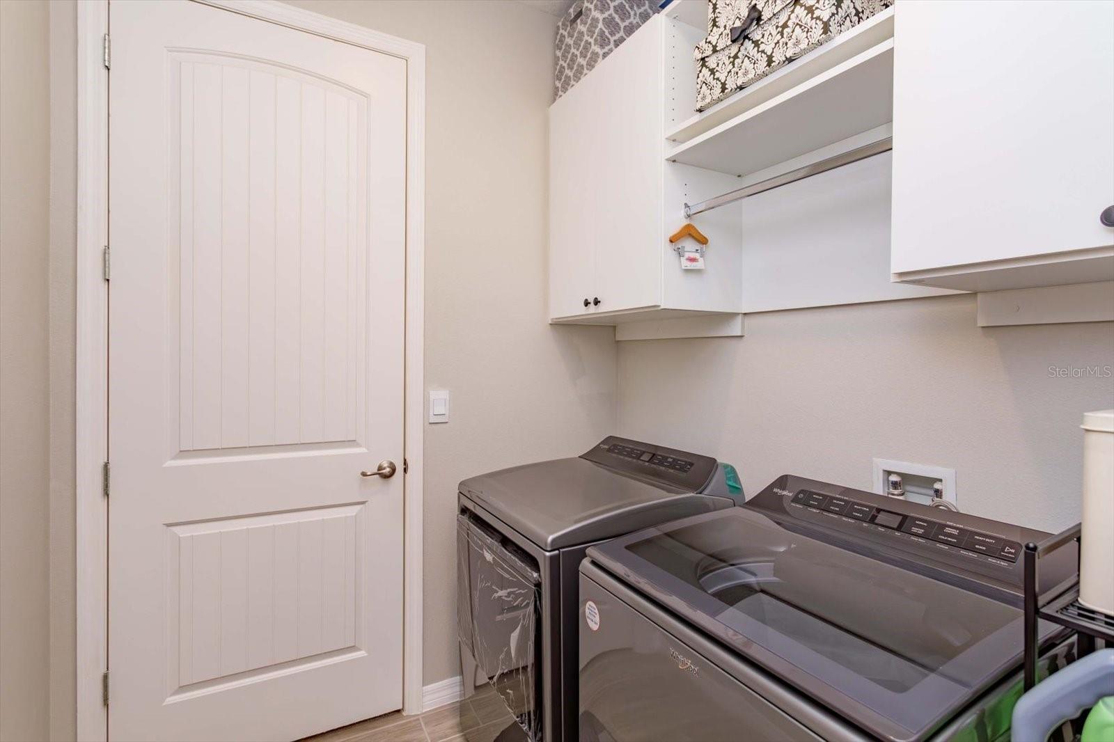 Image 19 of 31 For 1532 Lyonsdale Lane