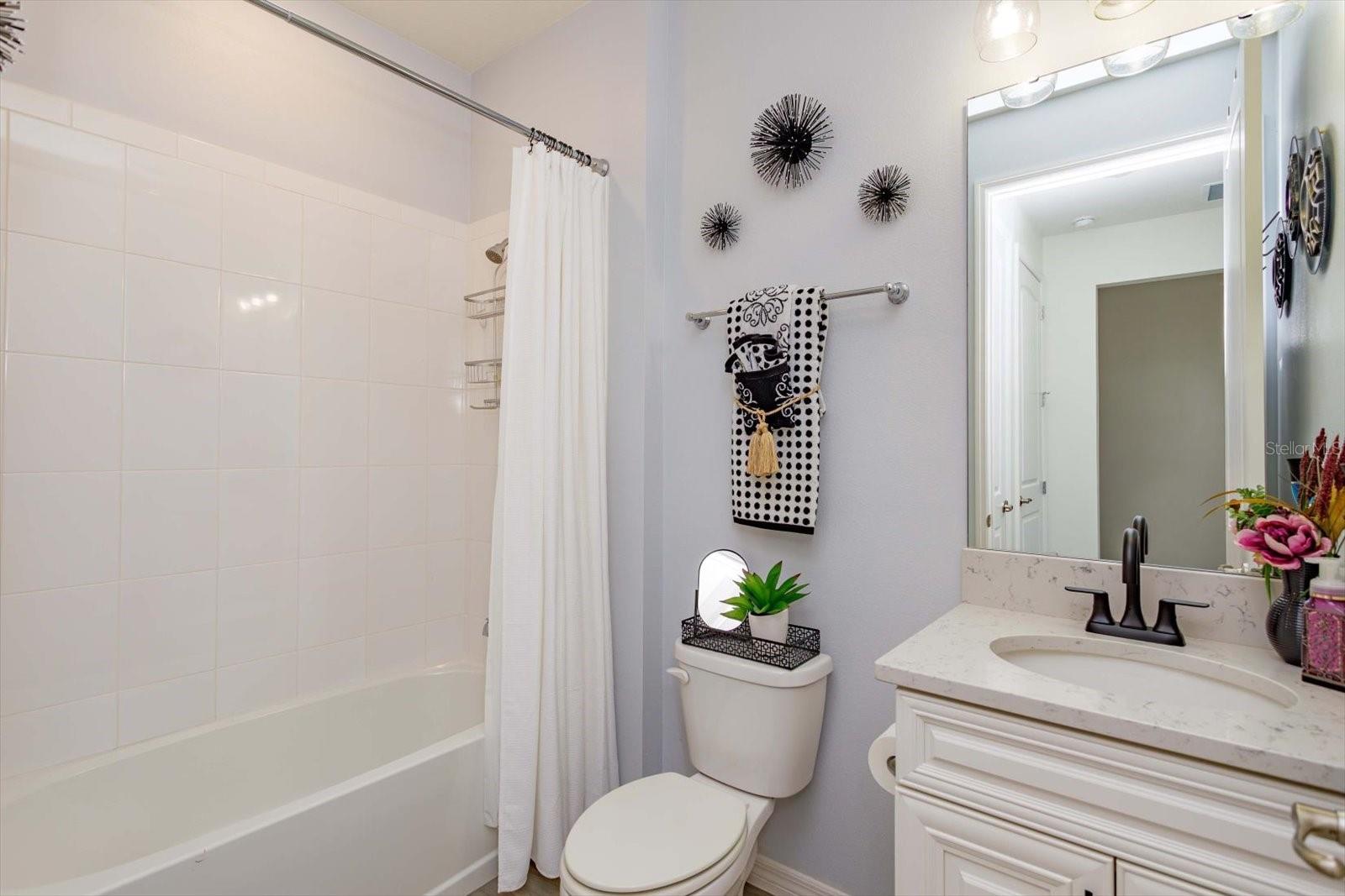 Image 21 of 31 For 1532 Lyonsdale Lane