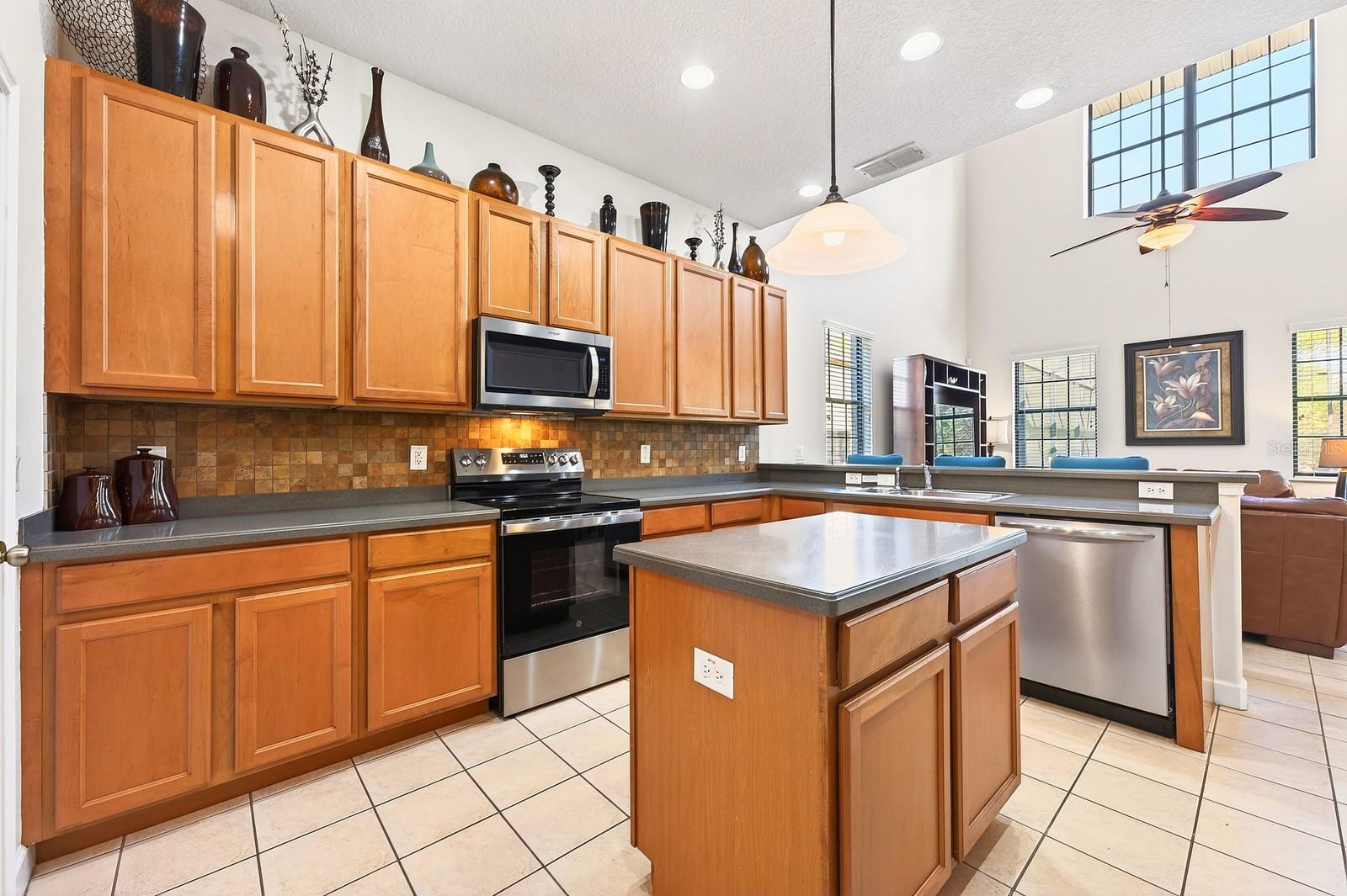 Image 15 of 50 For 9001 Paolos Place