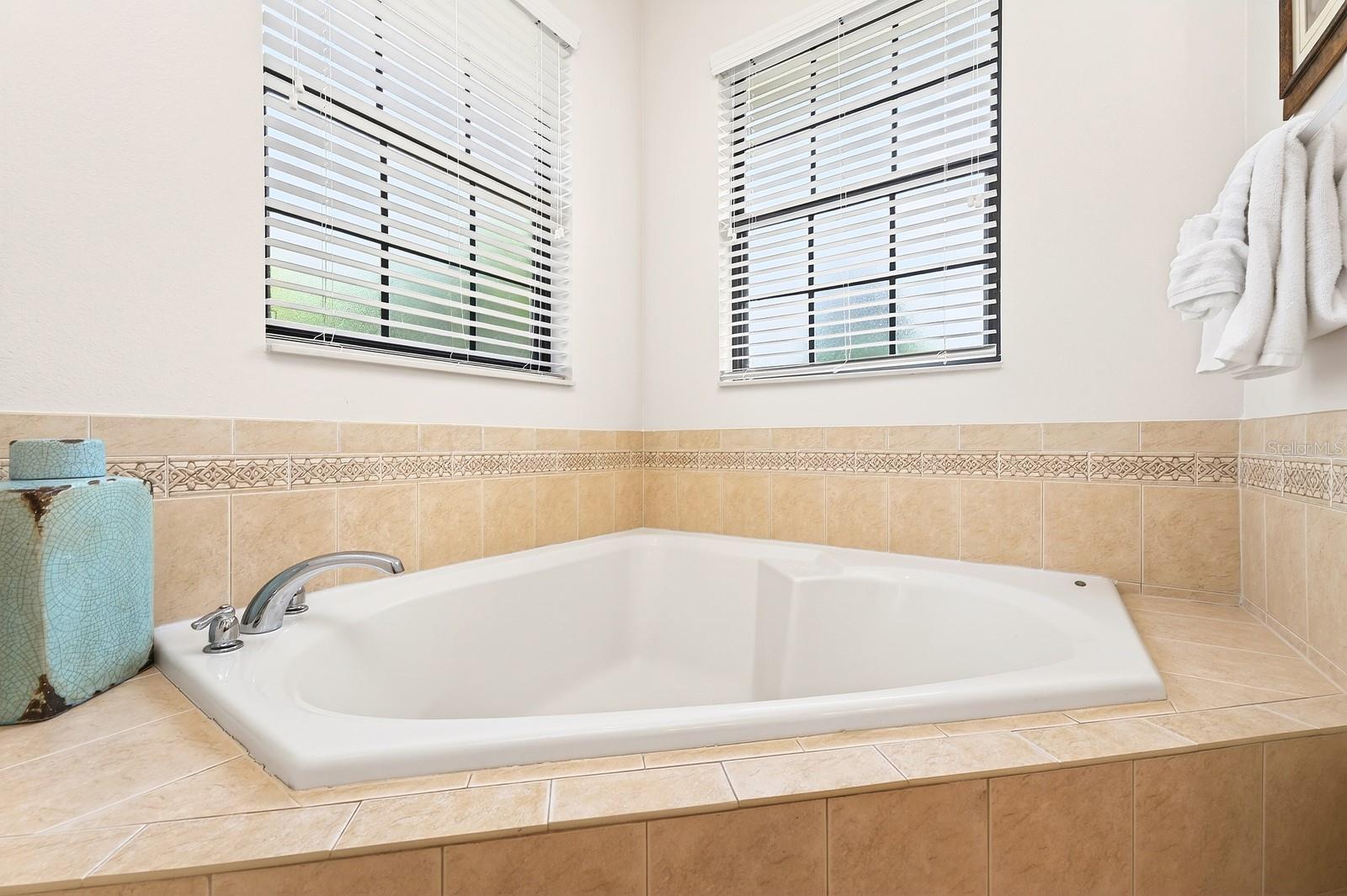 Image 21 of 50 For 9001 Paolos Place