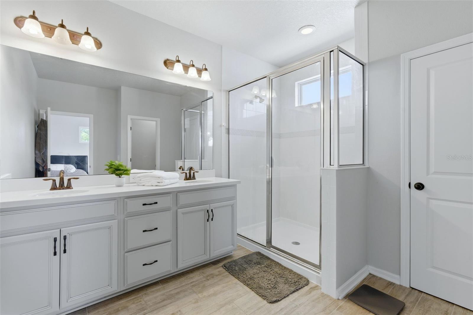 Image 23 of 32 For 4625 Eureka Lane