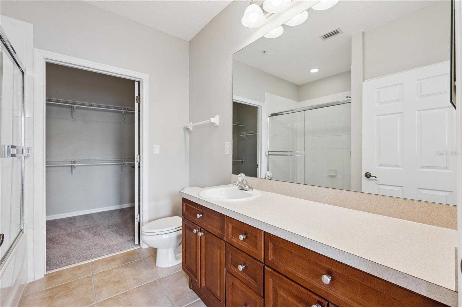 Image 11 of 25 For 11564 Mizzon Drive 202 (919)