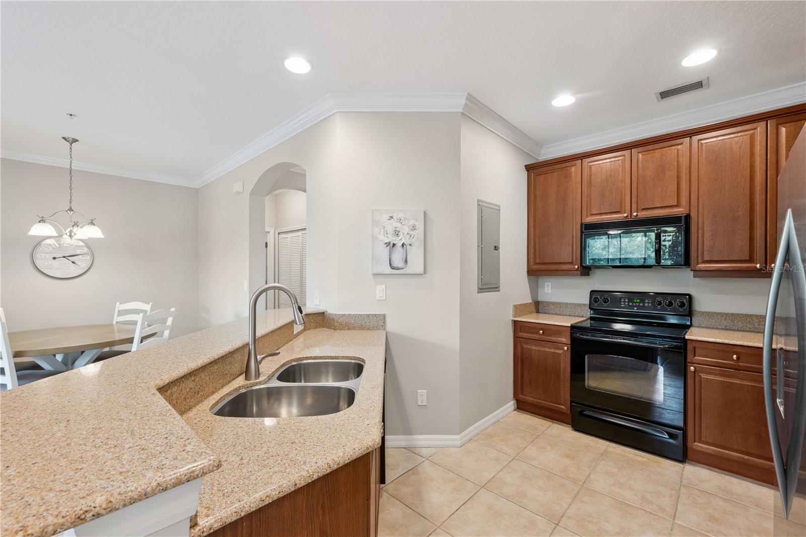 Image 8 of 25 For 11564 Mizzon Drive 202 (919)