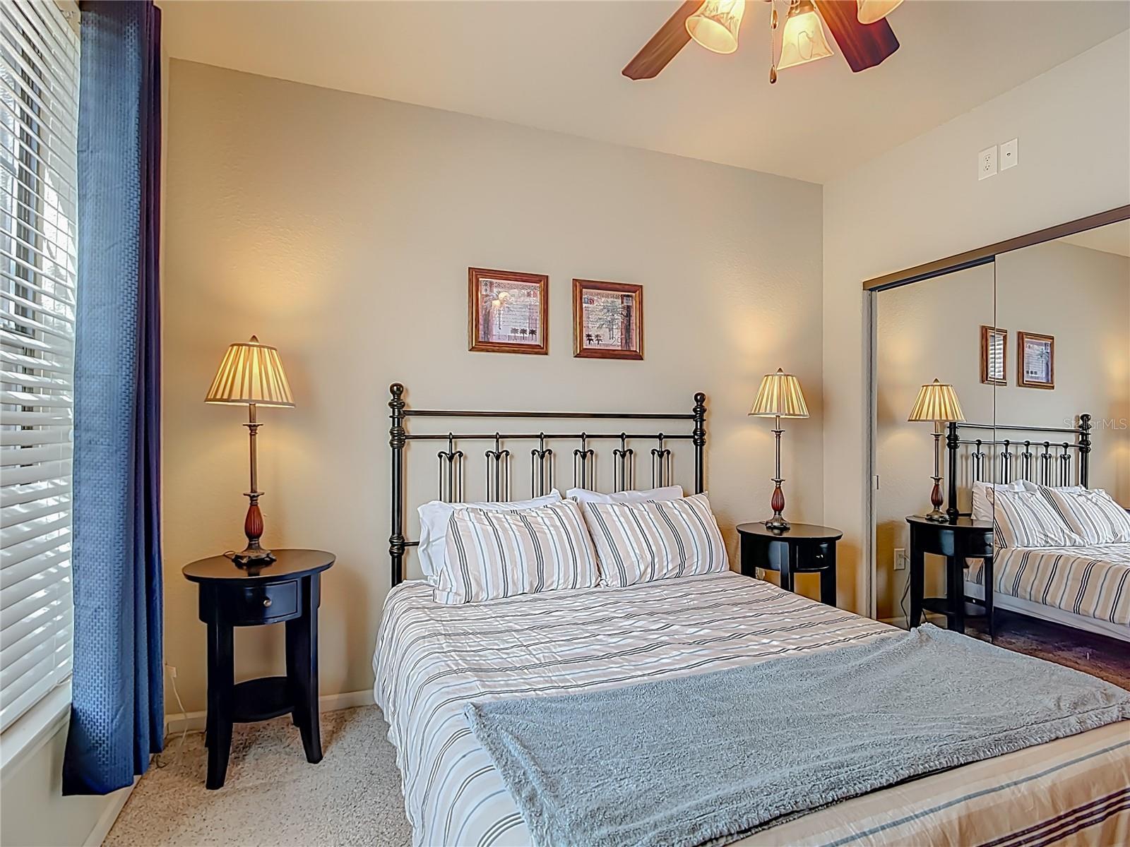 Image 16 of 37 For 910 Charo Parkway 311