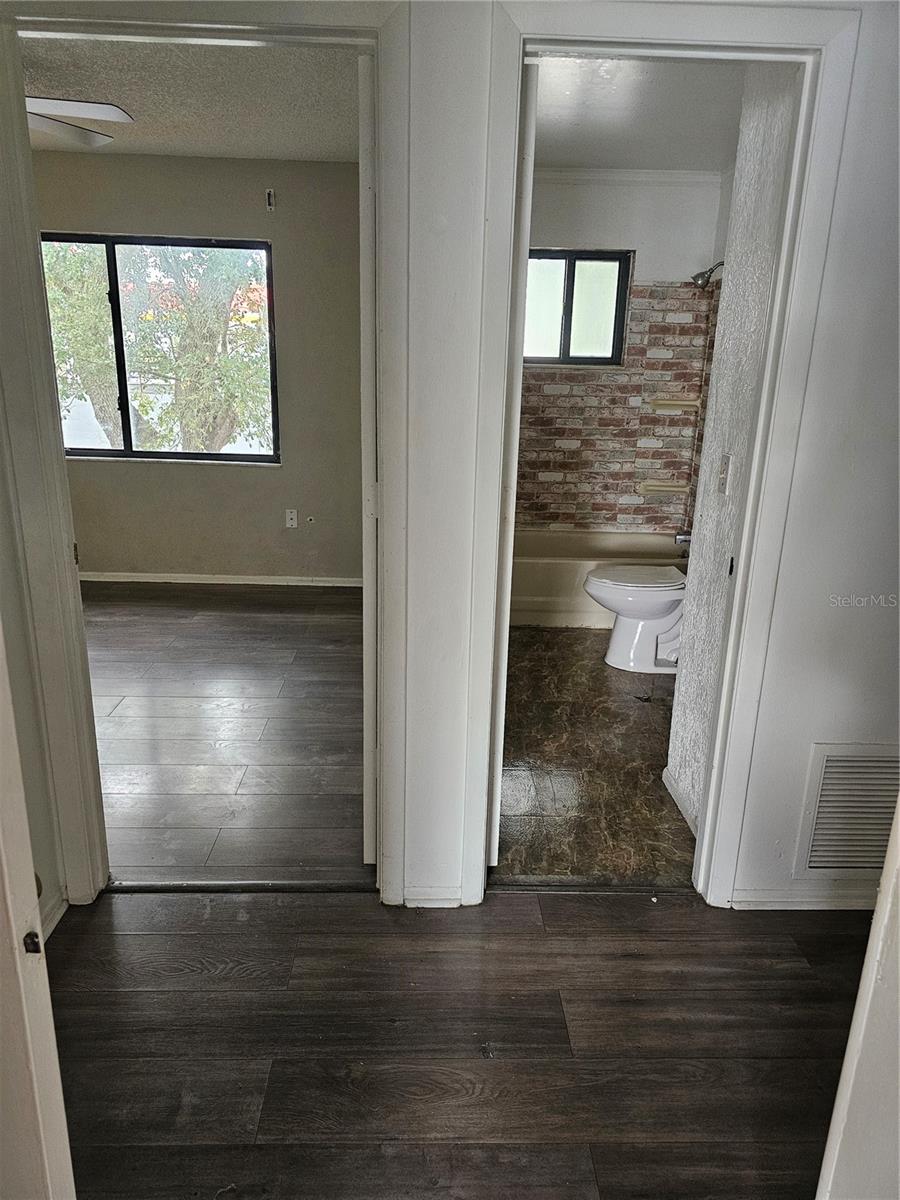 Image 12 of 15 For 5833 Curry Ford Road 23