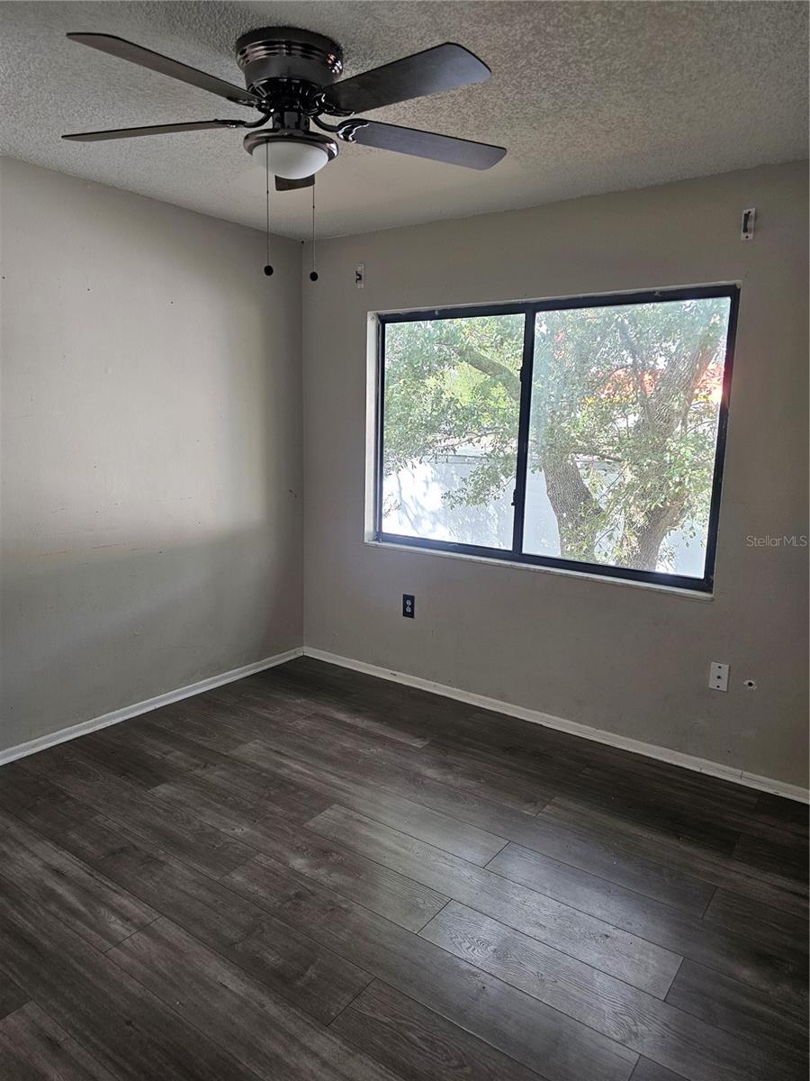 Image 4 of 15 For 5833 Curry Ford Road 23