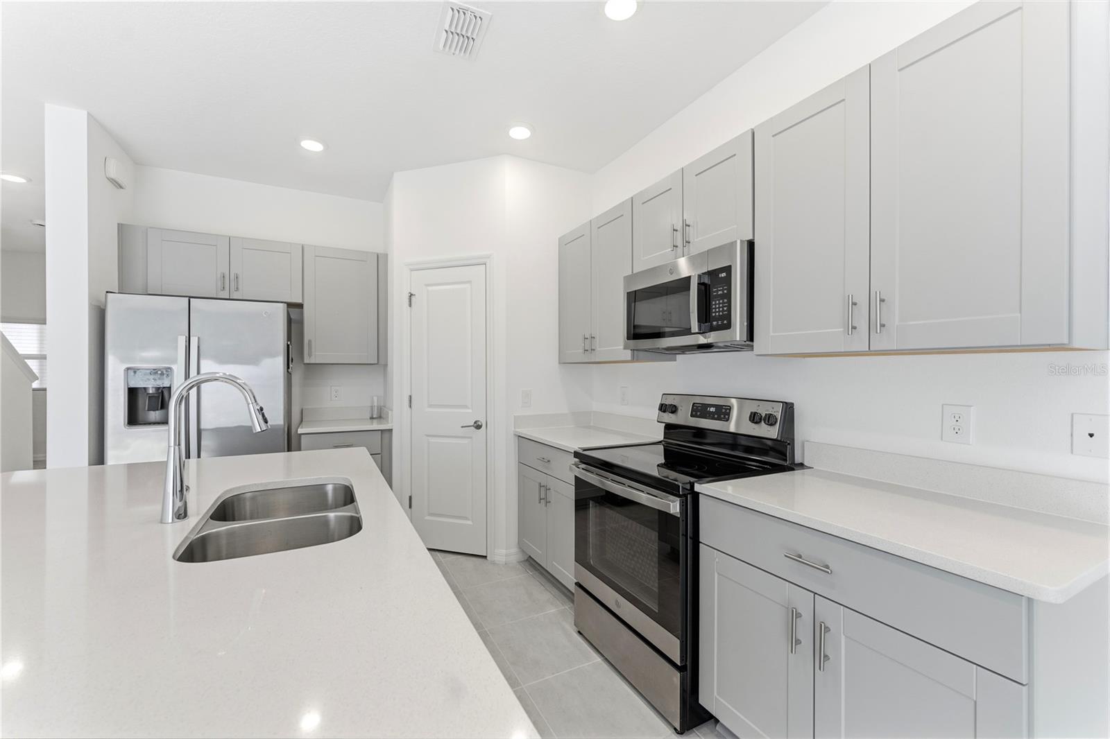 Image 6 of 25 For 1406 Anchor Bend Way