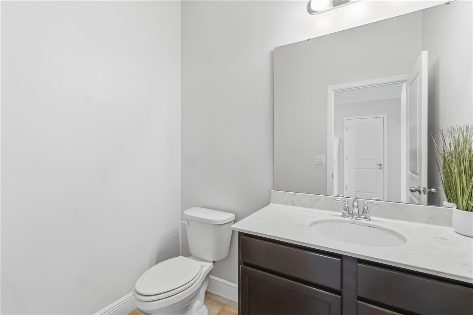 Image 12 of 67 For 1545 Wynell Street