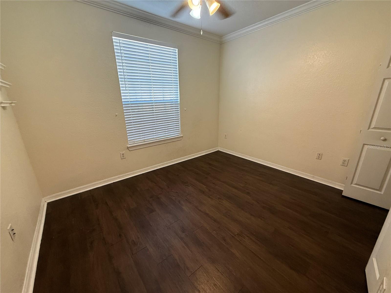 Image 9 of 10 For 875 Grand Regency Point 103